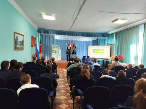 Юхмачы мәктәбендә Муса Җәлилнең тууына 120 ел тулуга багышланган әдәби-музыкаль кичә узды