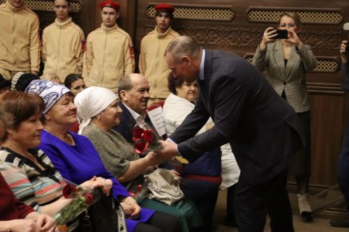 Халыкара хатын-кызлар көне уңаеннан Әлки районы мәдәният йортында җылы һәм дулкынландыргыч чара узды