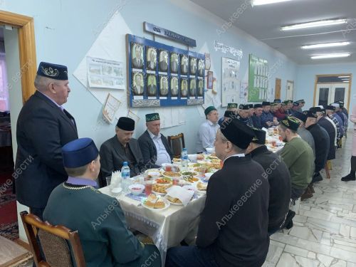 Әлки районында Татарстан Республикасы Дәүләт Советы депутаты Фоат Вәлиев исеменнән ифтар мәҗлесе узды