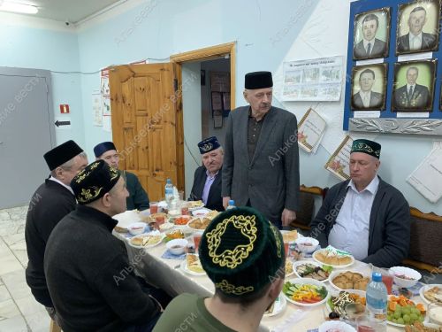 Әлки районында Татарстан Республикасы Дәүләт Советы депутаты Фоат Вәлиев исеменнән ифтар мәҗлесе узды