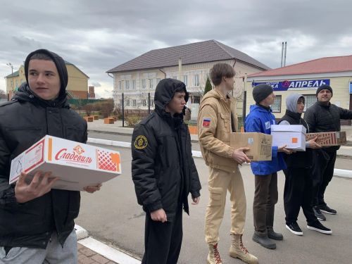 Алькеевцы с гуманитарным грузом отправились в зону СВО