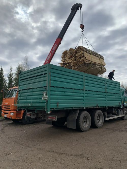 Алькеевцы с гуманитарным грузом отправились в зону СВО
