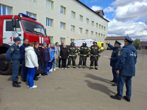 В Базарно-Матакской ЦРБ прошли пожарно-тактические учения