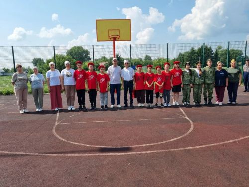 Памяти героя: прошёл баскетбольный турнир в Алпаровской школе