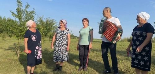 Югары Кәчи авыл клубында урам бәйрәме узды