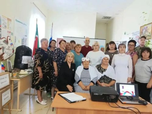 Әхмәт авылында МХОда һәлак булган сугышчыларның әниләре белән очрашу узды