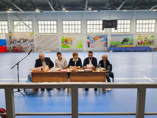 В спортивной школе «Алина» прошло отчетное собрание трудовых коллективов