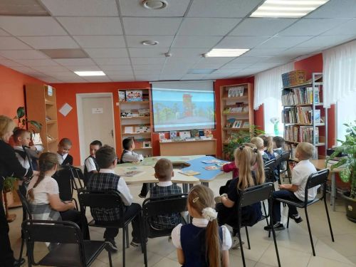 Первоклассники из Базарно-Матакской школы побывали в детской библиотеке