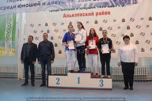 Фестиваль по борьбе на поясах на призы главы района