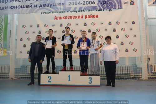 Фестиваль по борьбе на поясах на призы главы района