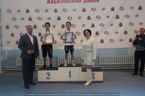 Фестиваль по борьбе на поясах на призы главы района