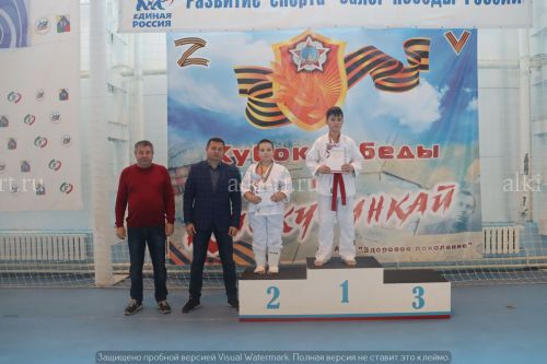 Фестиваль по борьбе на поясах на призы главы района