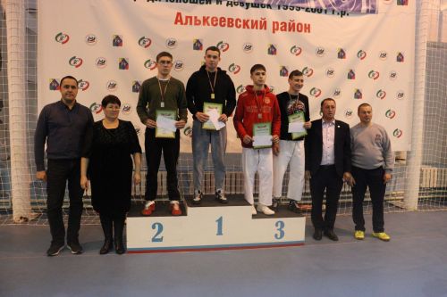 Республиканский турнир по борьбе на поясах посвящённый памяти депутата Госдумы РФ Айрата Хайруллина