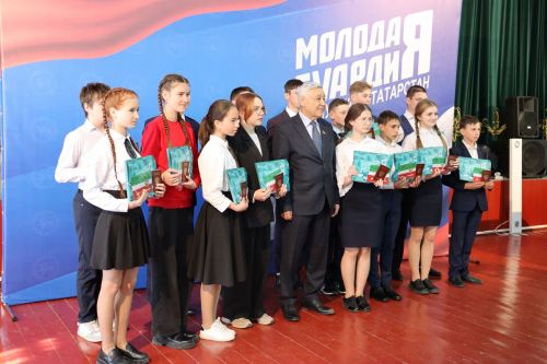 Председатель Госсовета РТ Фарид Мухаметшин принял участие в мероприятиях в рамках Дня «Единой России»