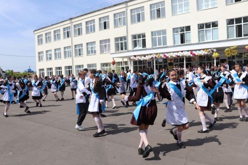 Последний звонок в Базарно-Матакской школе