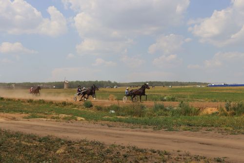 Уяв 2023