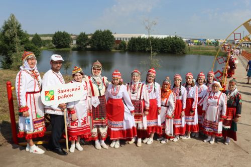 Уяв 2023