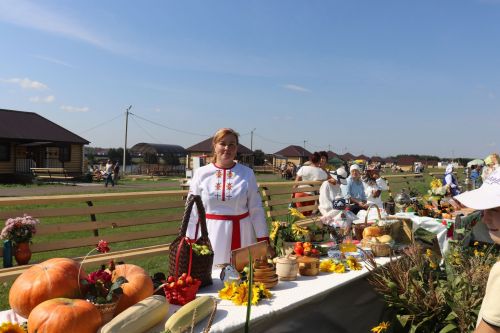 Яблочно-медовый Спас
