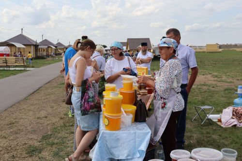 Яблочно-медовый Спас
