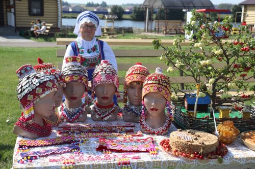 Яблочно-медовый Спас