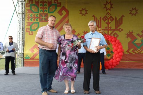 Яблочно-медовый Спас