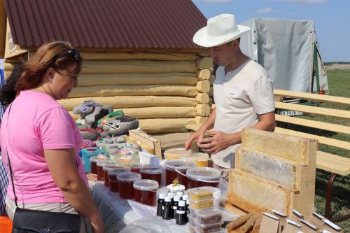 Яблочно-медовый Спас