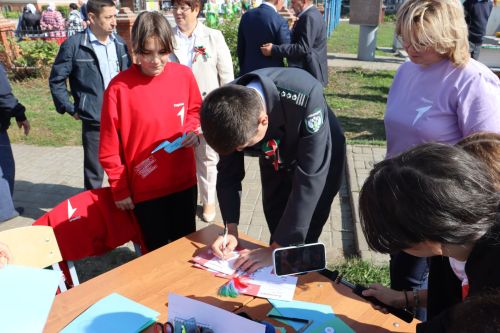 В Центральном парке райцентра отпраздновали День Республики