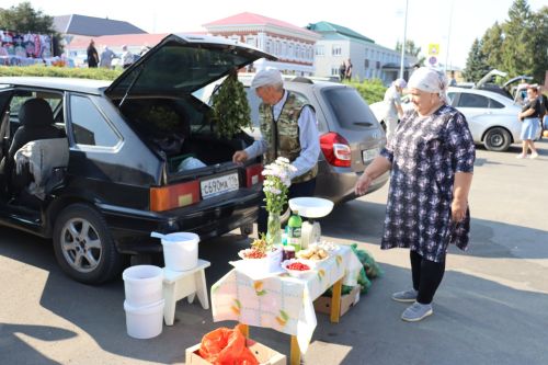 Праздничная ярмарка