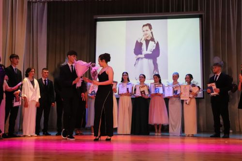 Выпускной 11-х классов Базарно-Матакской средней школы