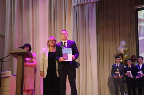 Выпускной гимназии имени Наби Даули