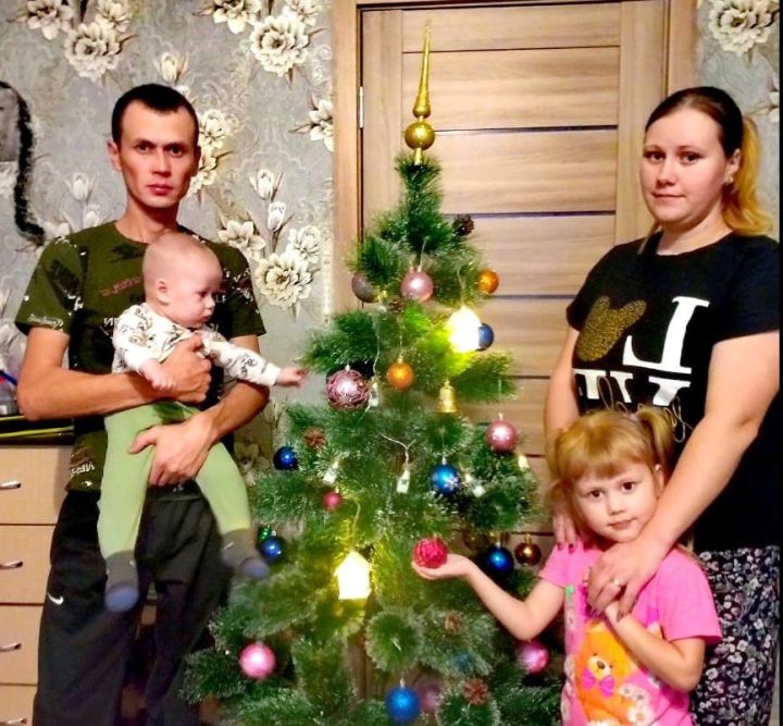 Иске Такталы авылында яшәүче Сергей һәм Ангелина Ферапонтовлар кече фермалар төзү өчен  субсидия дә алган