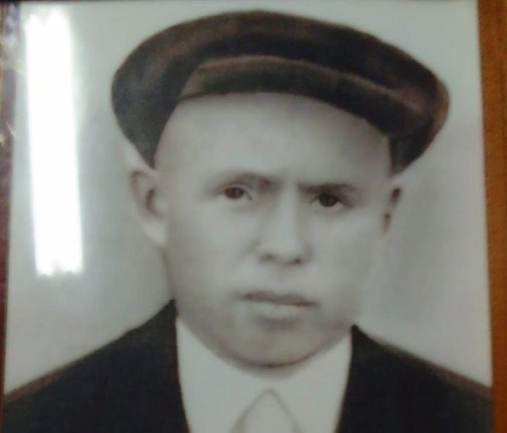 Миңгалим Хәмәтша 1941 елда фронтка алына