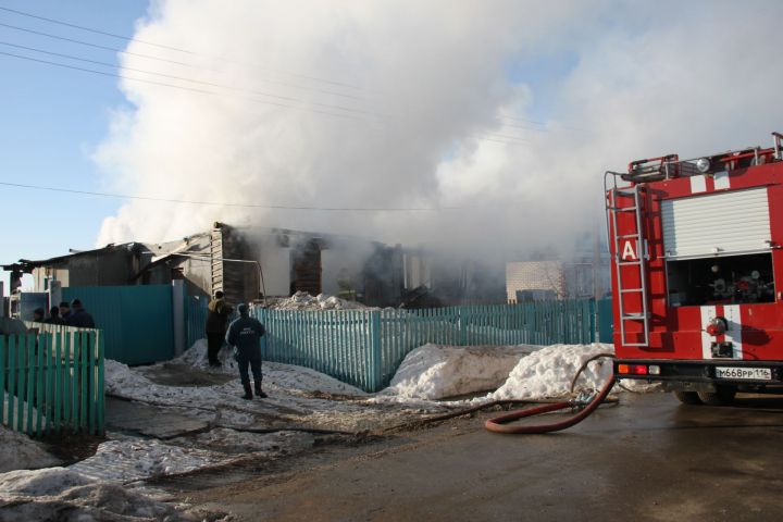 В Алькеевском районе с начала 2018 года произошло 23 пожара, уничтожено огнем более 6 жилых домов