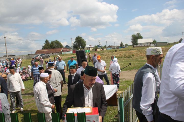 Погода в деревне нижний тюкунь. Алькеевский район деревня нижнее Биктимирово. Нижний Тюкунь Кармаскалинский район. Мечеть в деревне Нижний Тюкунь.