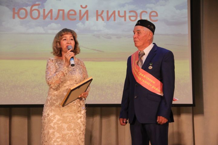 В Алькеевском районе прошел творческий вечер журналиста, писателя Насиха Тазиева