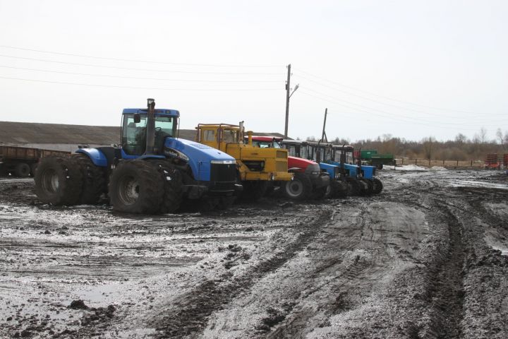 В Алькеевском районе в скором времени приступят к проверке подготовки к весенне-полевым работам