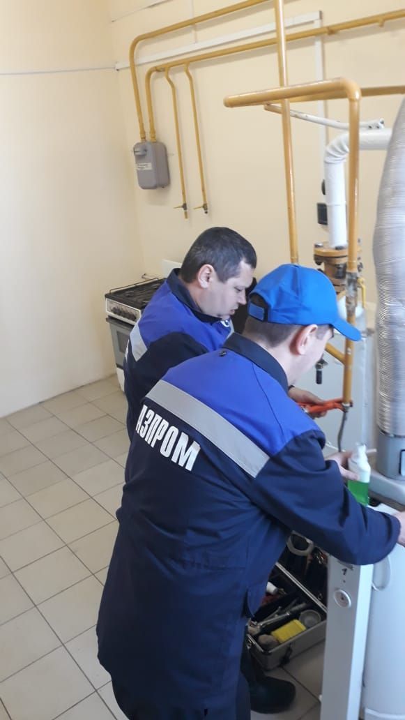 В Алькеевском районе специальная комиссия проверила выполнение требований пользования газом в частных и многоквартирных домах