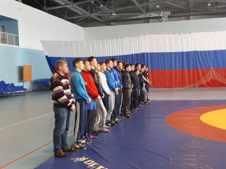 В Алькеевском районе прошло открытое первенство по борьбе на поясах. Фото