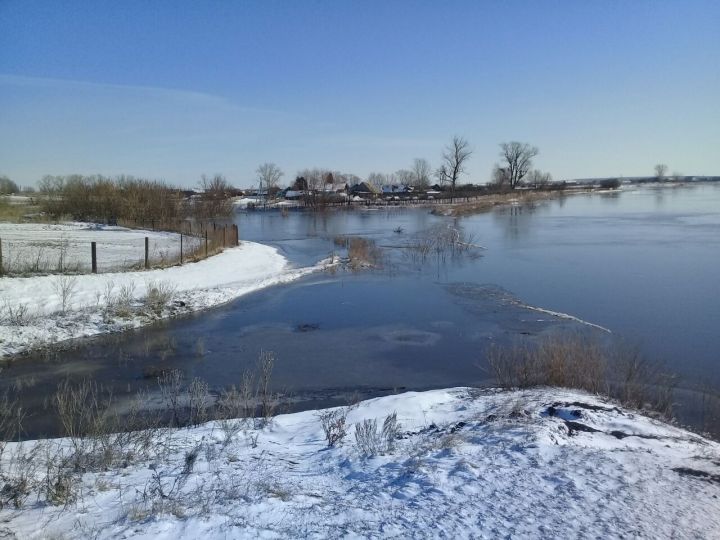 В десяти населенных пунктах Алькеевского района гидропосты ведут наблюдение за подъемом воды в реках и прудах