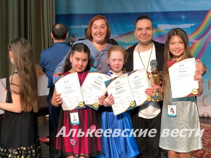 Учащиеся Алькеевской районной музыкальной школы стали дипломантами Международного конкурса в Сочи