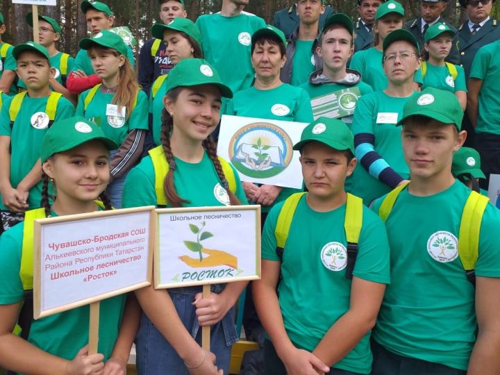 Команда юных лесников Алькеевского района участвует в республиканском слете
