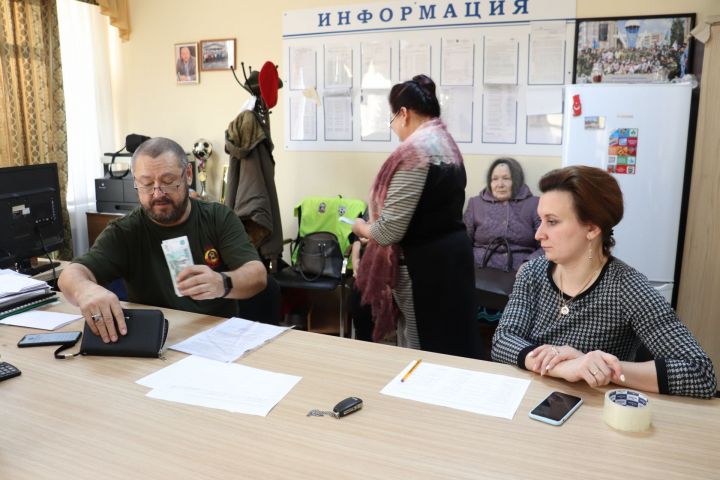 В Алькеевском районе семьи более двух десятков «афганцев» получили Татарстанское пособие
