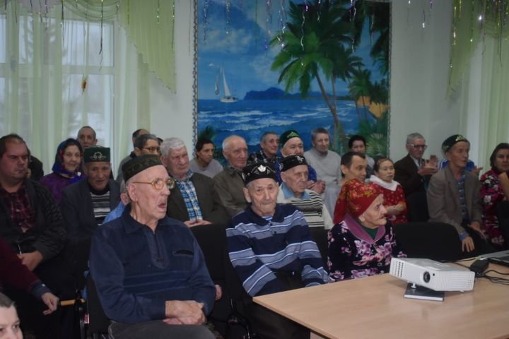 Алькеевский район: в доме-интернате для престарелых и инвалидов весело встретили Новый	 год
