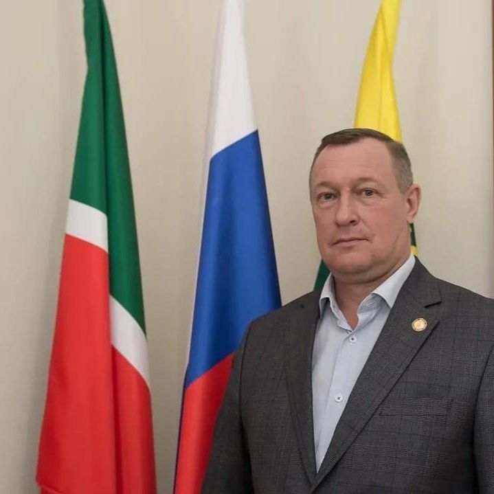 Александр Никошин поздравляет с Днем дорожника