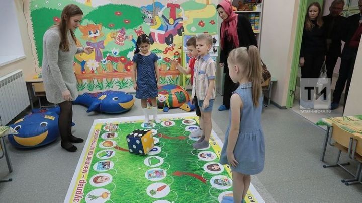 В детских садах Татарстана проводятся бесплатные консультации для родителей