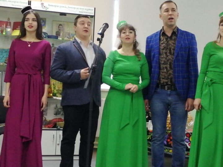 Алькеевцы участвовали на празднике родного языка в Казанском кооперативном институте