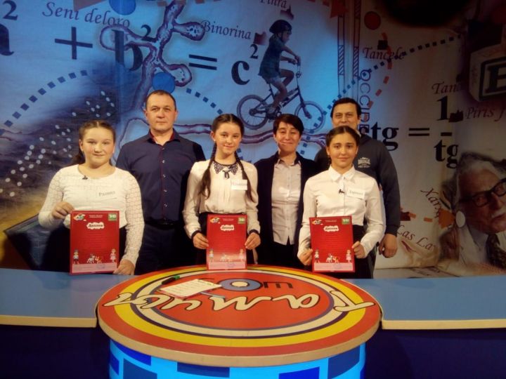 Школьники из Алькеевского района участвовали в передаче «Тамчы-шоу»