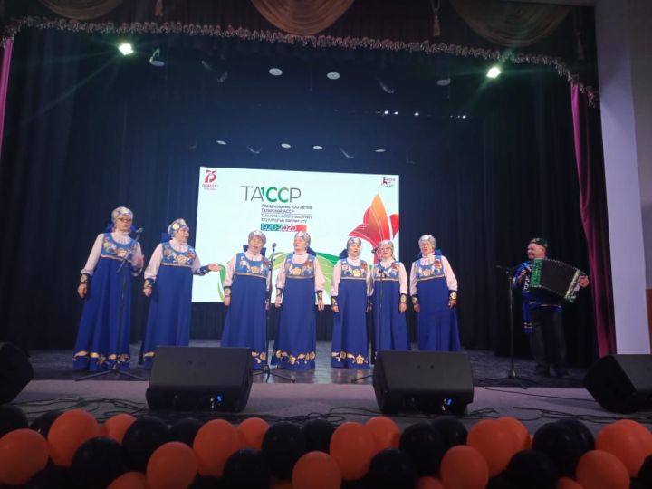 Участники самодеятельности Алькеевского района успешно выступили в зональном туре конкурса «Сияние-Балкыш»