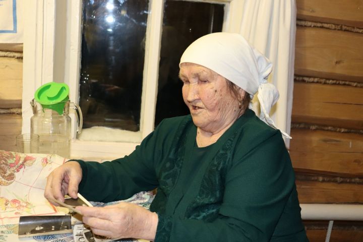 В Алькеевском районе бабушке-шахтерке Джаннат Шамиловой исполнилось 90 лет