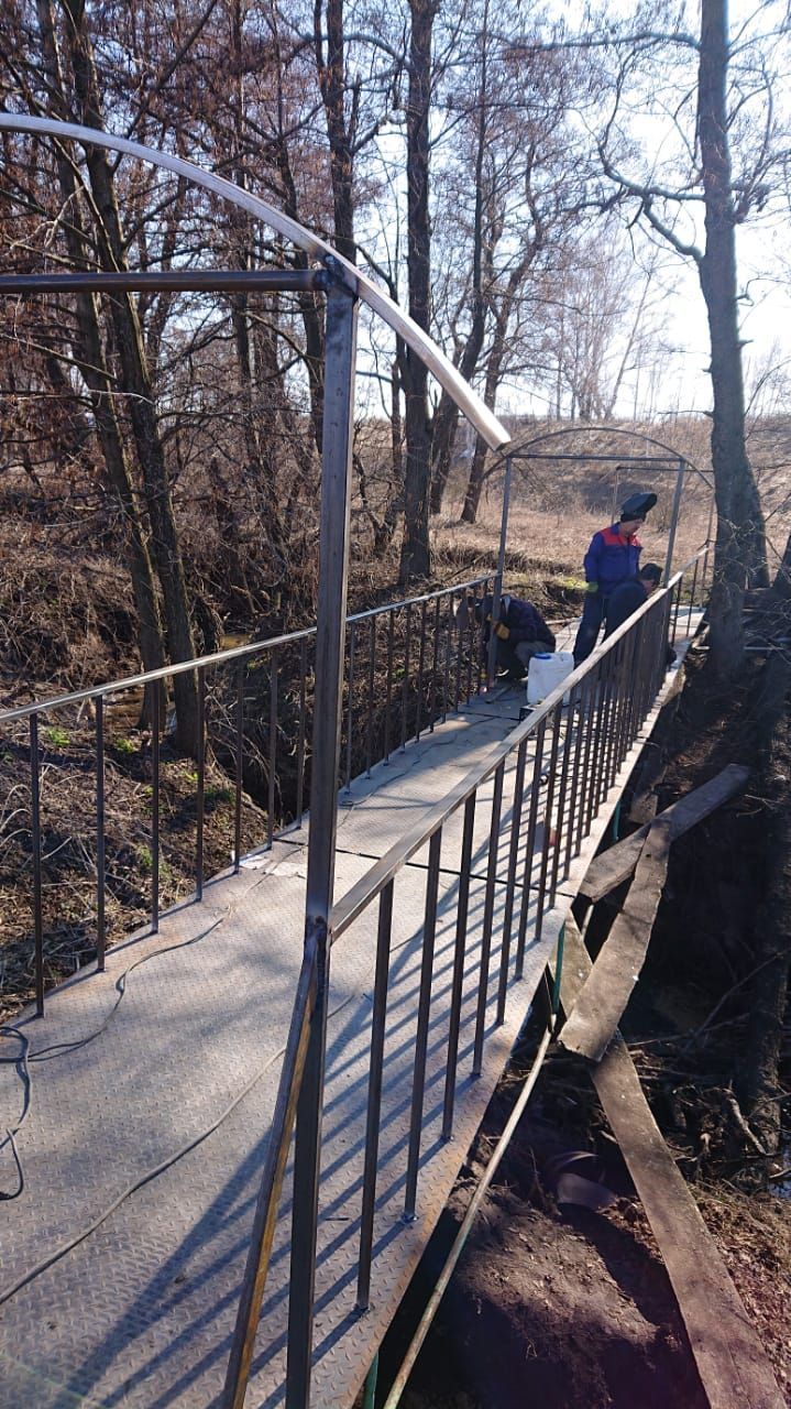 В селе Старые Салманы Алькеевского района при помощи земляков был построен мост на святом месте